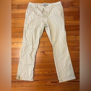 IZOD Men’s Chino Pants Straight Leg - khaki